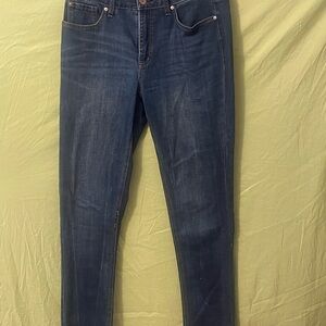 Seven7 Blue Ankle Cropped Jeans with Subtle Fading